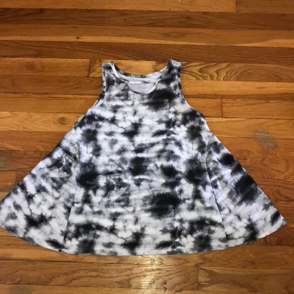 Tie-dye (girls M 7-8) shirt